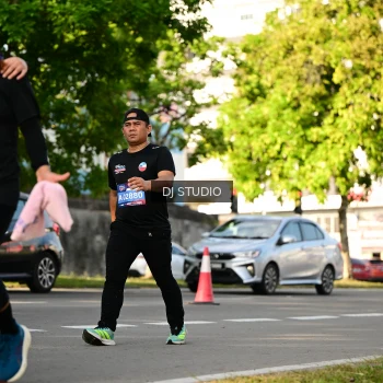 Runner Photo 4057184
