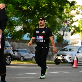 Runner Photo 4057216