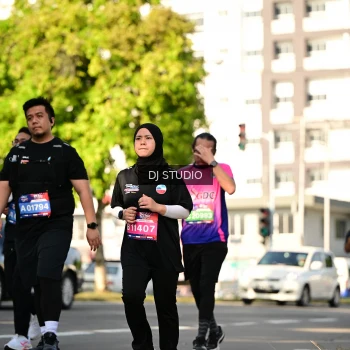 Runner Photo 4057217