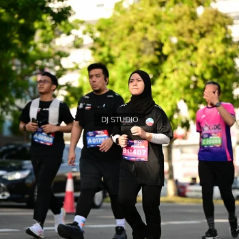 Runner Photo 4057253