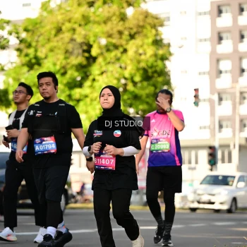 Runner Photo 4057259
