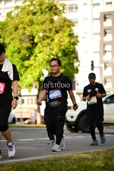 Runner Photo 4057340