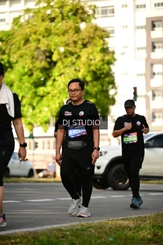 Runner Photo 4057353