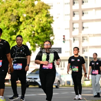 Runner Photo 4057372