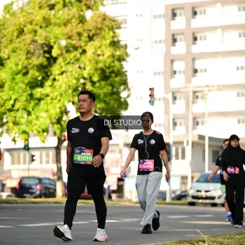 Runner Photo 4057439