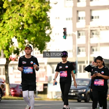 Runner Photo 4057467