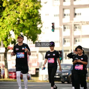 Runner Photo 4057472