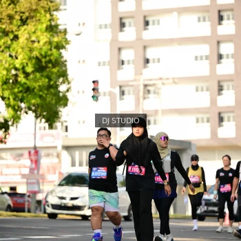 Runner Photo 4057473