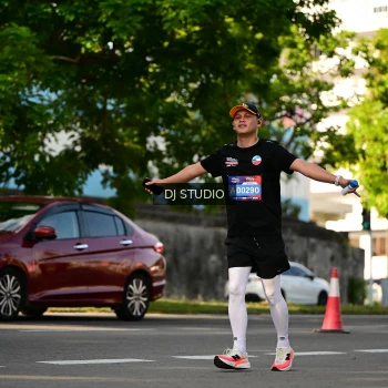 Runner Photo 4057551