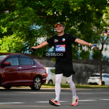 Runner Photo 4057579