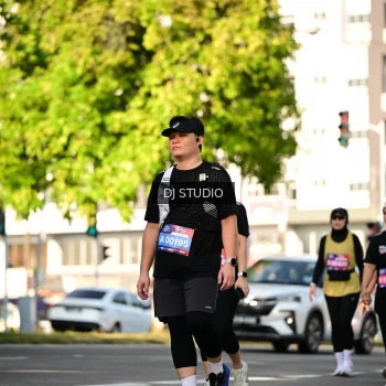Runner Photo 4057587