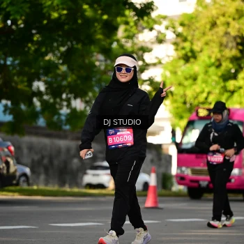 Runner Photo 4057653