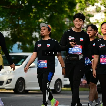 Runner Photo 4057722