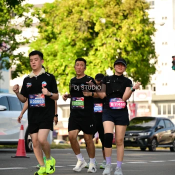 Runner Photo 4057731