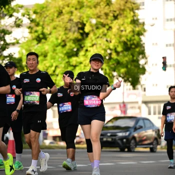 Runner Photo 4057755