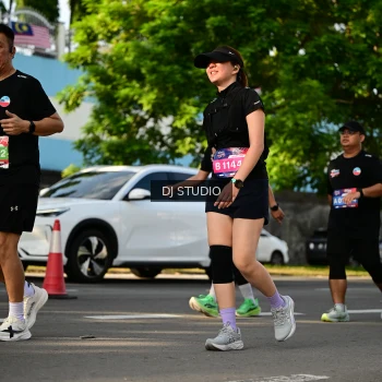 Runner Photo 4057774