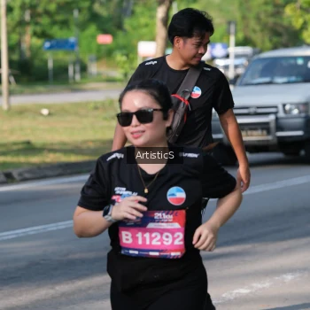 Runner Photo 4057781