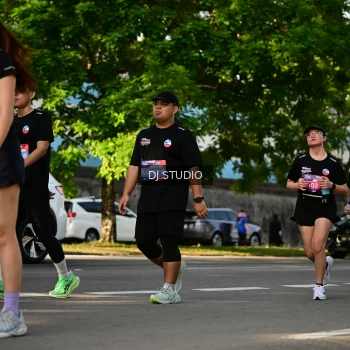 Runner Photo 4057817