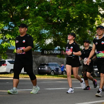 Runner Photo 4057823