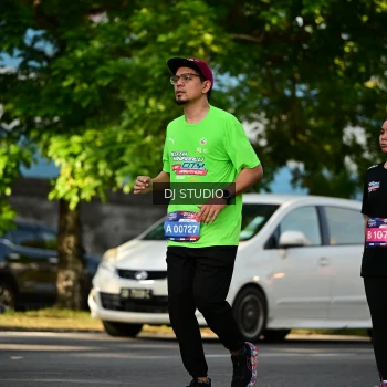 Runner Photo 4057842