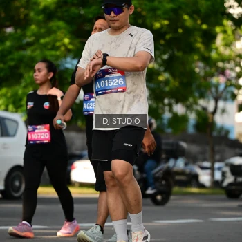 Runner Photo 4057894