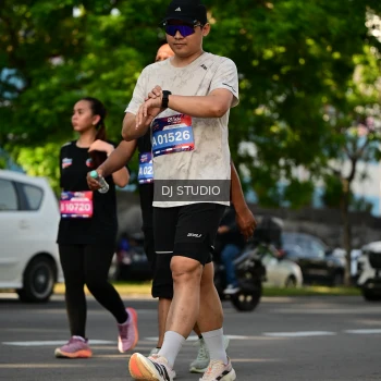 Runner Photo 4057911