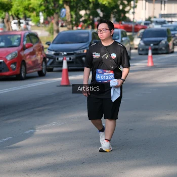 Runner Photo 4057915