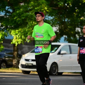 Runner Photo 4057926