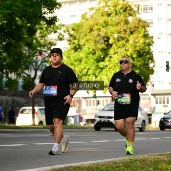 Runner Photo 4057974