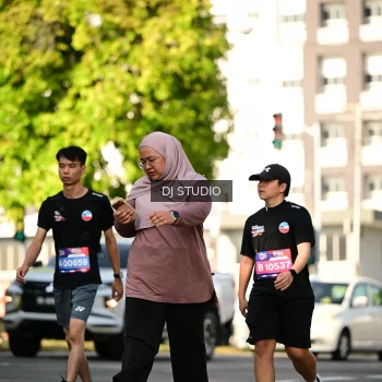 Runner Photo 4057997
