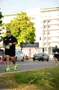 Runner Photo 4058002