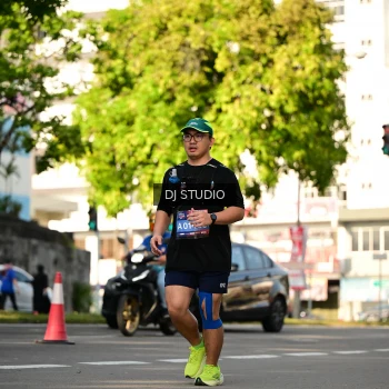Runner Photo 4058055