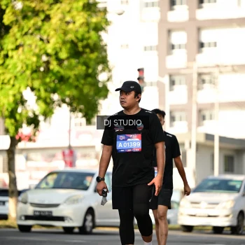 Runner Photo 4058095