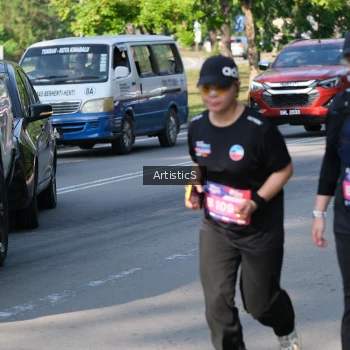 Runner Photo 4058099