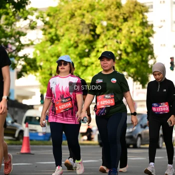Runner Photo 4058116