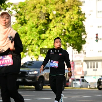 Runner Photo 4058119