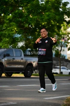 Runner Photo 4058136