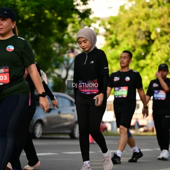Runner Photo 4058175