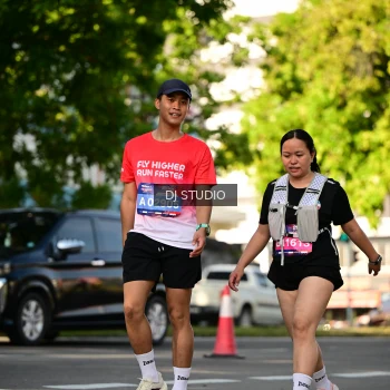 Runner Photo 4058187