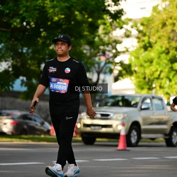 Runner Photo 4058225