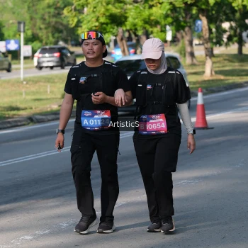 Runner Photo 4058251
