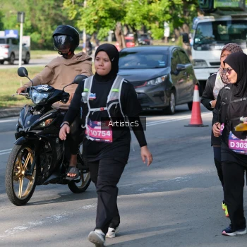 Runner Photo 4058258