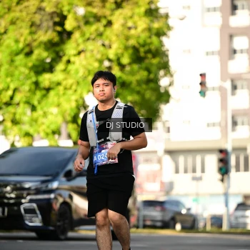 Runner Photo 4058275
