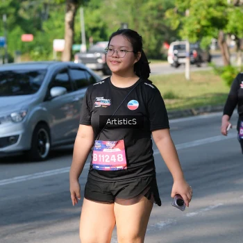 Runner Photo 4058312