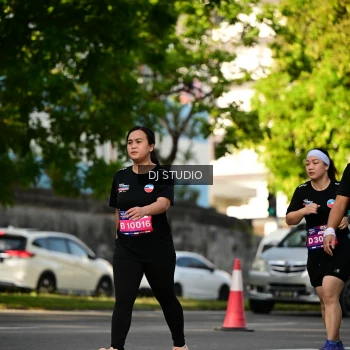 Runner Photo 4058315