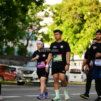 Runner Photo 4058333