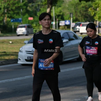 Runner Photo 4058335