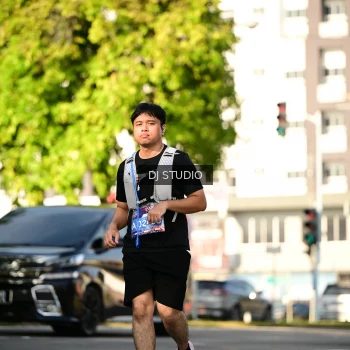 Runner Photo 4058356