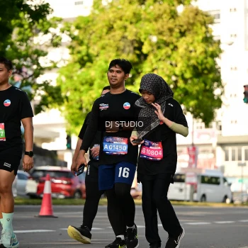 Runner Photo 4058358