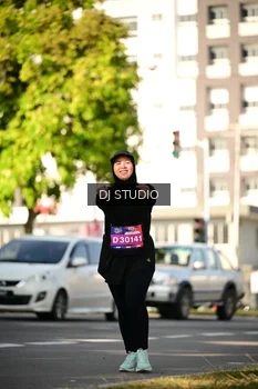 Runner Photo 4058373